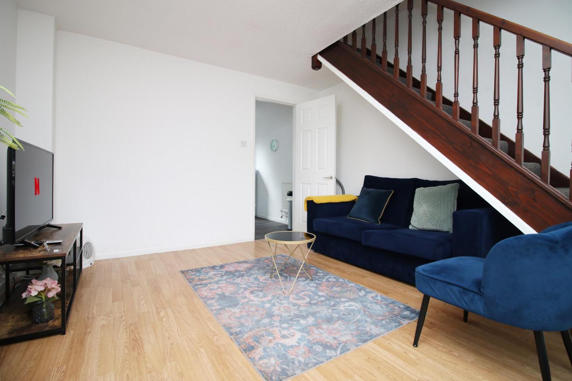2Bedroom Home- Free Parking, Wi-Fi & Patio- Available For Long Or Short Term Bristol Ngoại thất bức ảnh